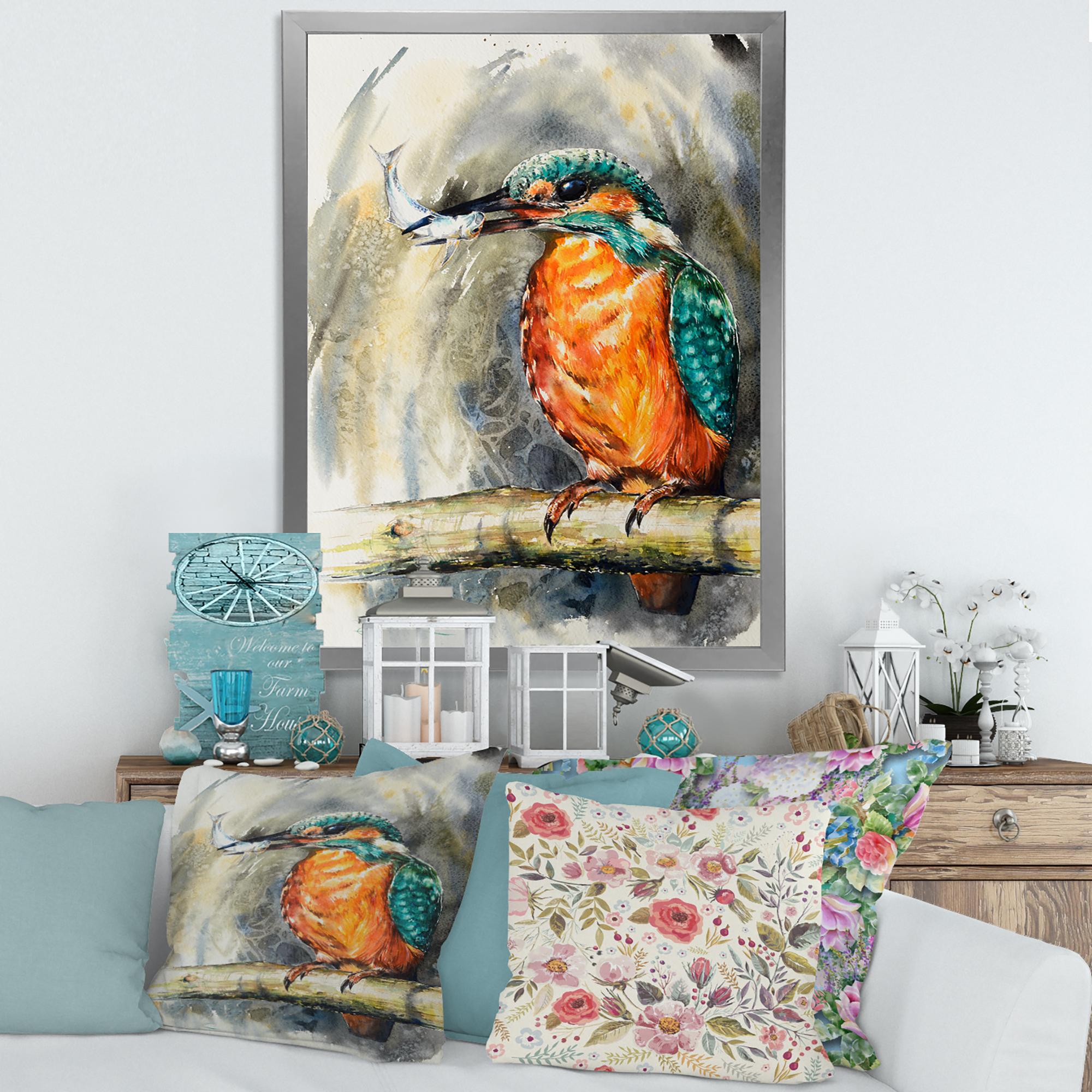 Designart 'Common Kingfisher On Branch Eating A Small Fish' Traditional Framed Art Print