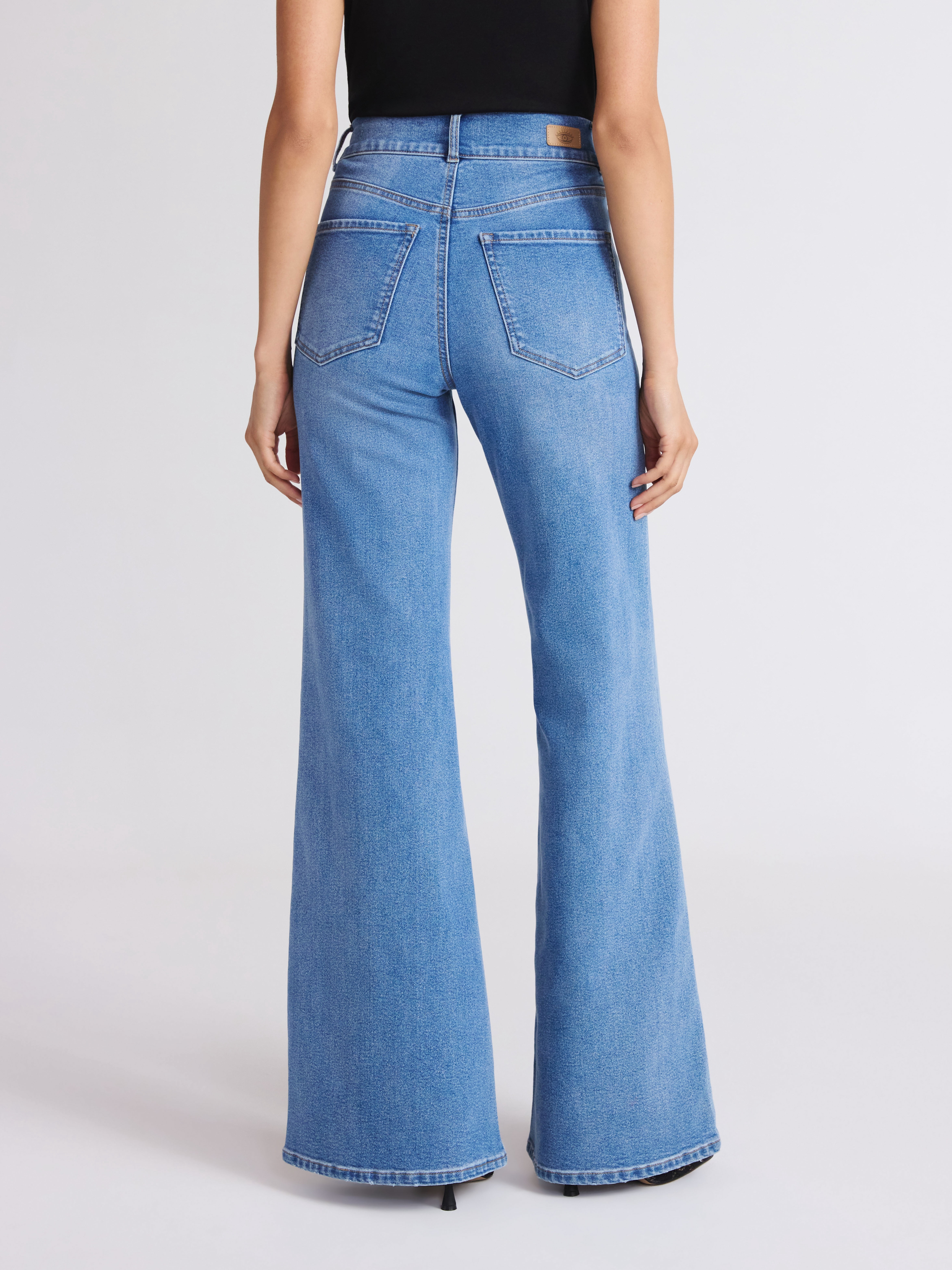 Sofia by Sofia Vergara Women's and Women's Plus Margot Wide Leg High Rise Jeans, 30.5" and 32.5" Inseams, Sizes 0-28