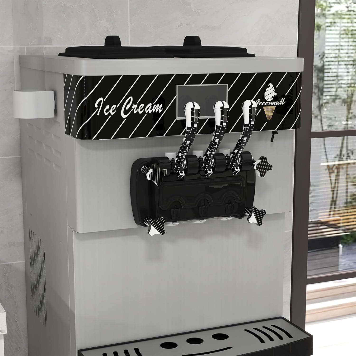 Commercial Soft Serve Ice Cream Machine-2200W Commercial Ice Cream Maker, Fast Cooling, One-Click Cleaning for Cafe, Restaurant and Bars
