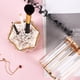 thumbnail image 4 of Soporte de brochas de maquillaje de cristal hecho a mano, caja de almacenamiento de cosméticos para tocador, baño, dormitorio, escritorio Adepaton CPB-DE-LYY412-3, 4 of 5