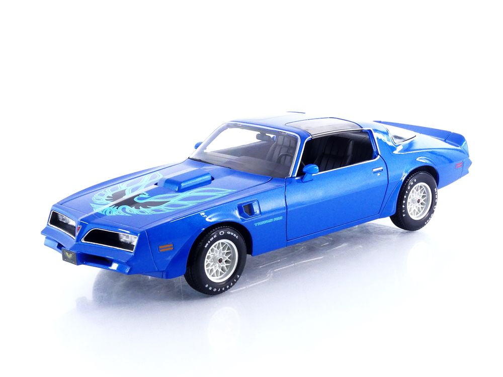 ダイキャストメタル 1979年トランザム 1/18スケールデラックスエディション ダイキャストメタル 1979年トランザム 1/18スケールデラックス