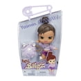 thumbnail image 1 of Muñeca de moda Bratz Babyz Runwayz Yasmin con moda real, 1 of 9