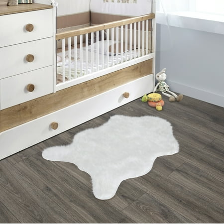 Ottomanson Flokati Faux Sheepskin Short Pile Shag Accent Area Rug, 2' x 3', Ivory
