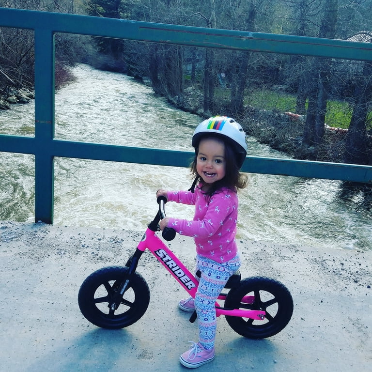 【美品】STRIDER ピンク12インチ クラシック classic Strider 12 Classic Bike, Pink - No Pedal Balance Bicycle for Kids
