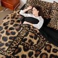thumbnail image 4 of Erosebridal Cheetah Print 7 Pieces Bedding Comforter Set For Women,Letter P Monogrammed Full Bedding Set For Girls Kids,Reversible Black, 4 of 7