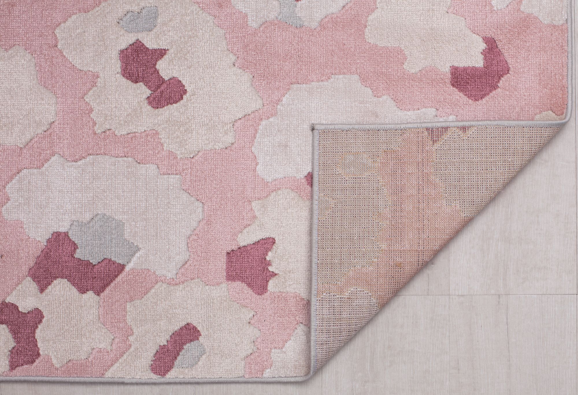 Elizabeth Sutton VE45C Fierce Abstract Modern Pink Area Rug, 2'0" x 4'0"