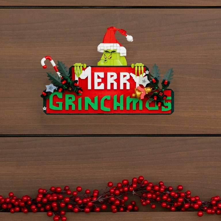 Brickcraft The Grinch Merry Grinchmas Sign Building Kit, 568-Piece