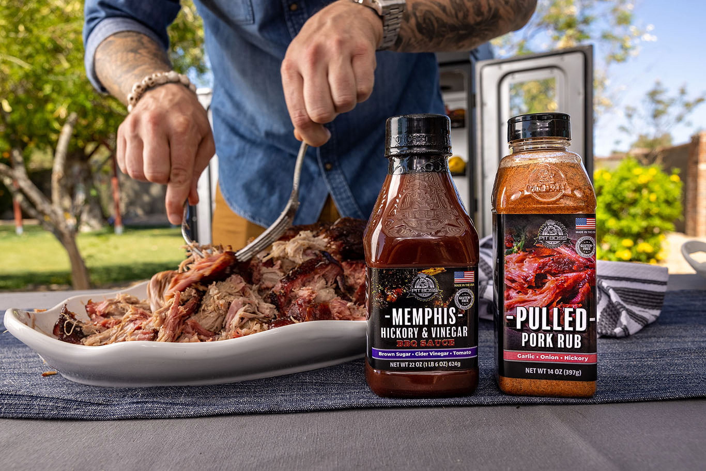 Pit Boss Memphis Hickory & Vinegar Barbecue Sauce, 22 oz