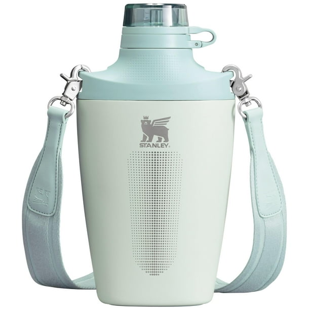 Botella Stanley Cross de acero inoxidable reciclado de 680 ml