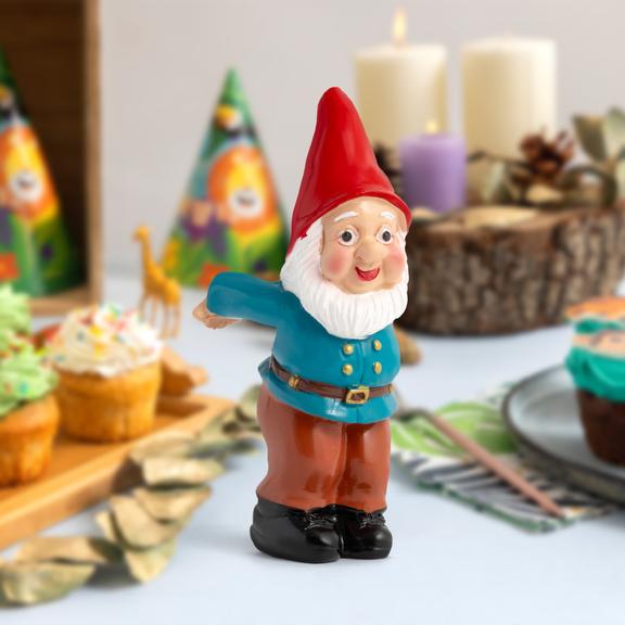 MALLMALL6 Resin Gnome Ornament for Garden Decoration 1 Count