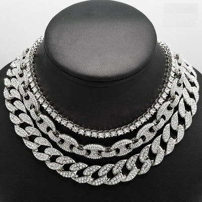 Shop Louis Vuitton Cuban Chain Necklace by CITYMONOSHOP