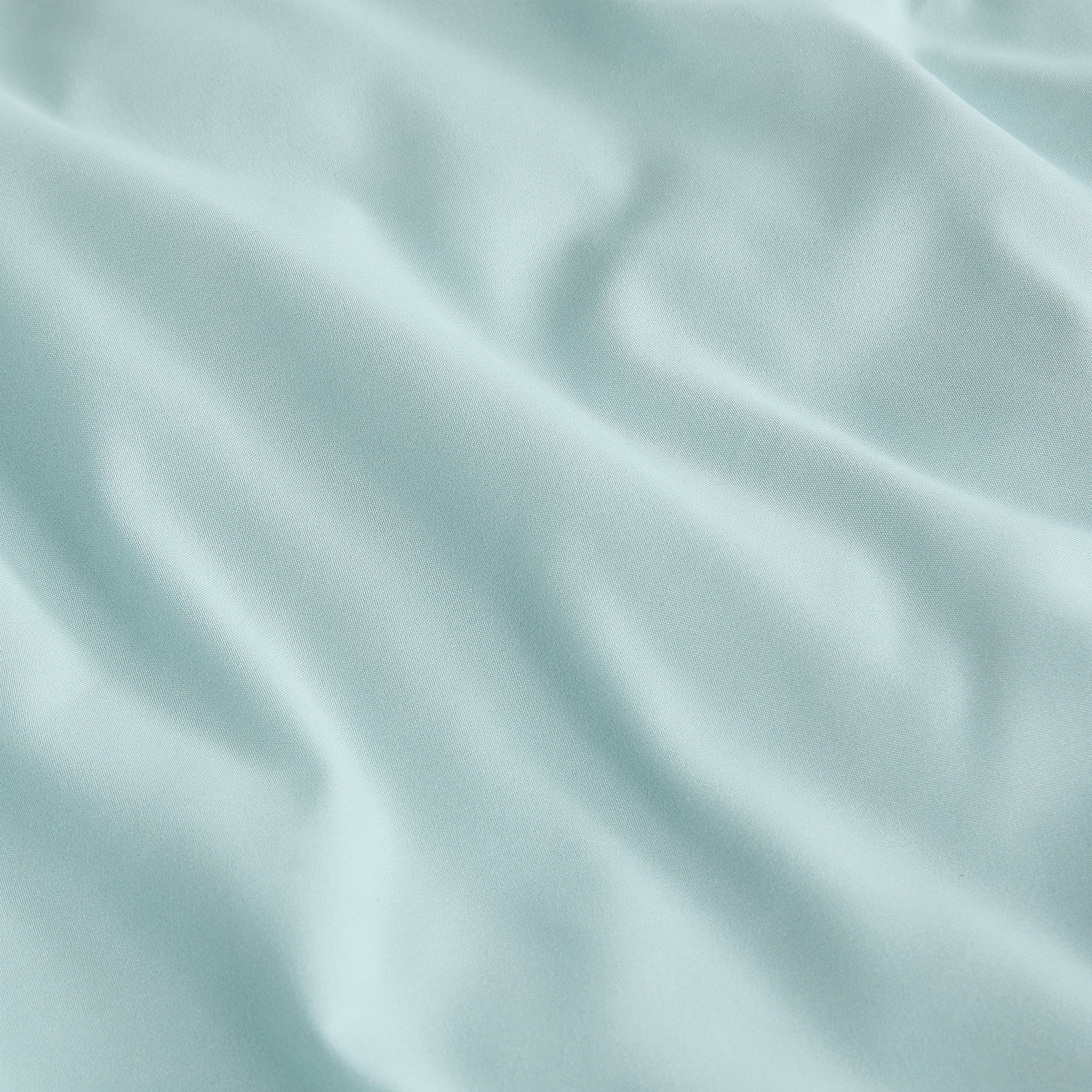 Coastal Living 4-Piece Sky Blue Soft Brushed Microfiber Luxury Cooling Sheet Set, Queen