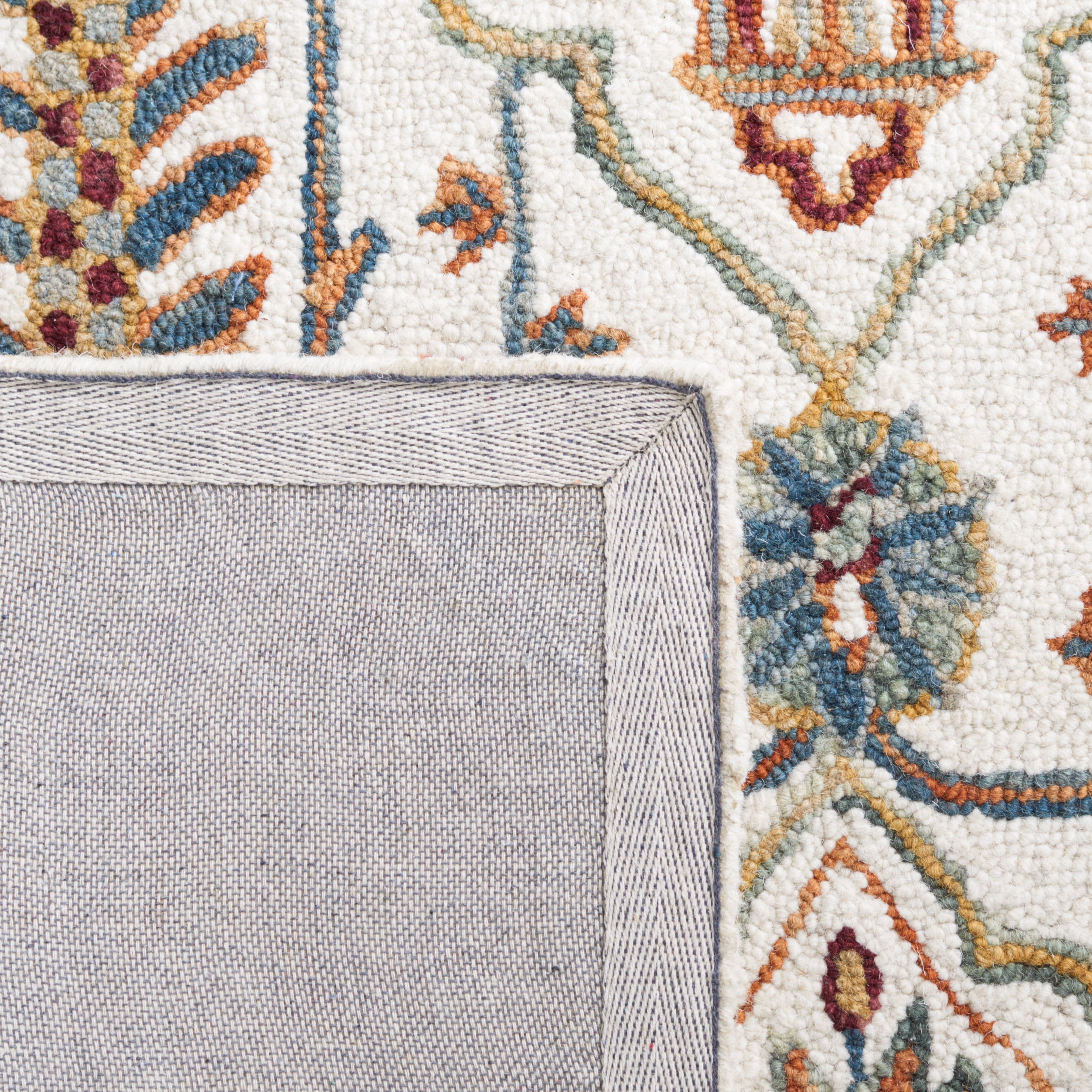 SAFAVIEH Heritage Dijana Tribal Wool Area Rug, Ivory/Grey, 4' x 6'