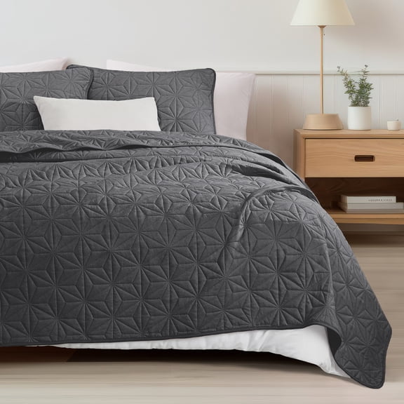 Whale Flotilla Microfiber Queen Size 90"x 96" Quilt Set Lightweight Quilted Bedspreads Coverlets Set with Stars Pattern, Grey
