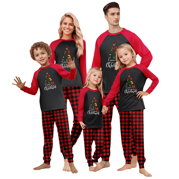 Onlypjs Family Matching Christmas Pajamas Sets – Festive Plaid Holiday Sleepwear for Women, Men, Couples