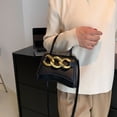 thumbnail image 4 of Bolso de un solo hombro, bolso clásico de piel sintética, bolso de mano, adecuado para citas de mujeres, viajes diarios, negro, 4 of 5