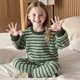 thumbnail image 5 of Conjuntos de blusas y camisas de cuello redondo y manga larga para niños, conjunto de dos piezas de top y pantalones con estampado de letras de invierno, traje informal y cálido de poliéster para niño, 5 of 5
