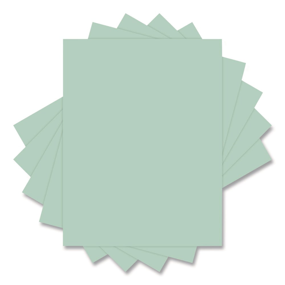 Universal Colored Paper 20 lb. 8-1/2" x 11" Green 500 Sheets Per Ream 11203