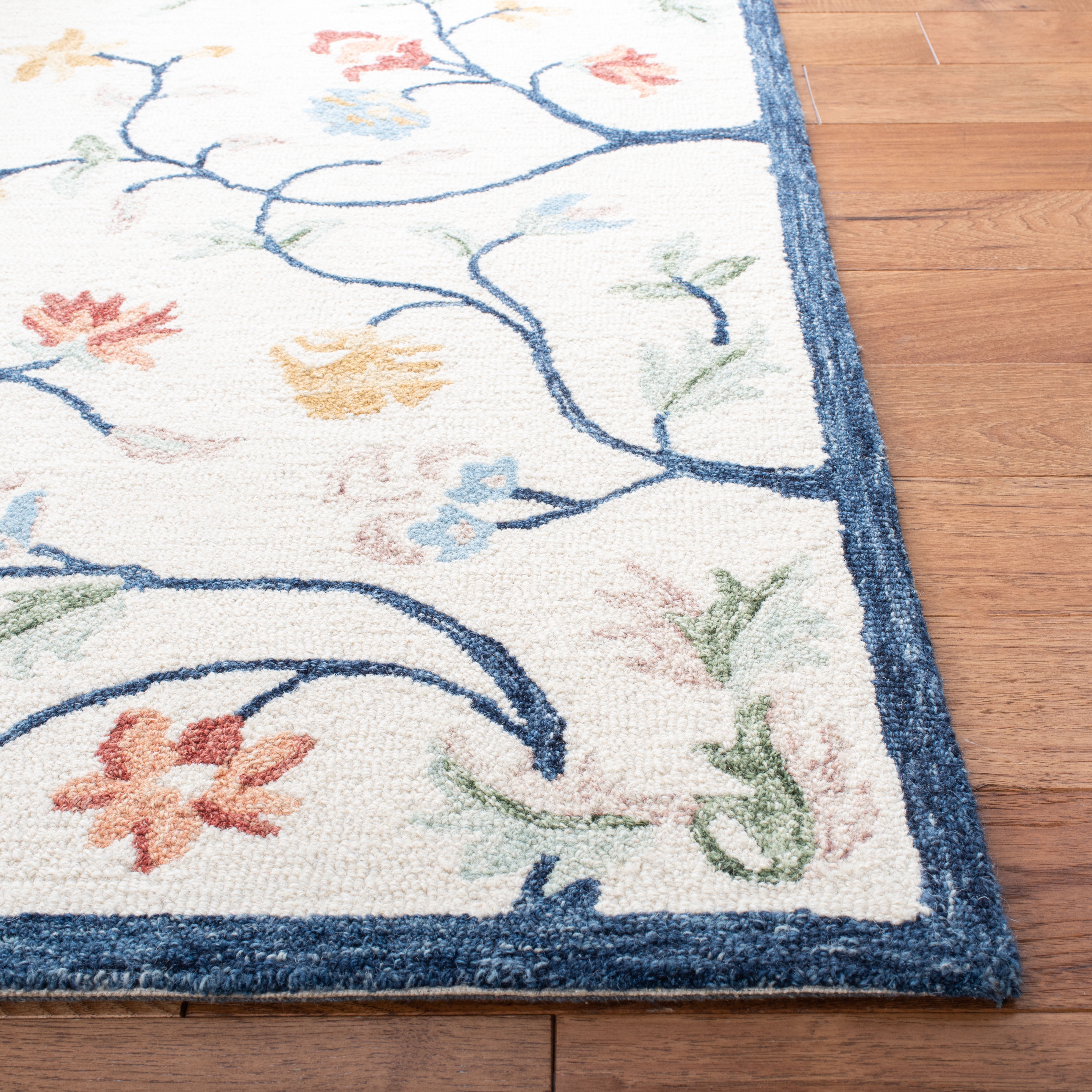 Safavieh Metro Antoine Floral Area Rug, Ivory/Blue, 5' x 8'