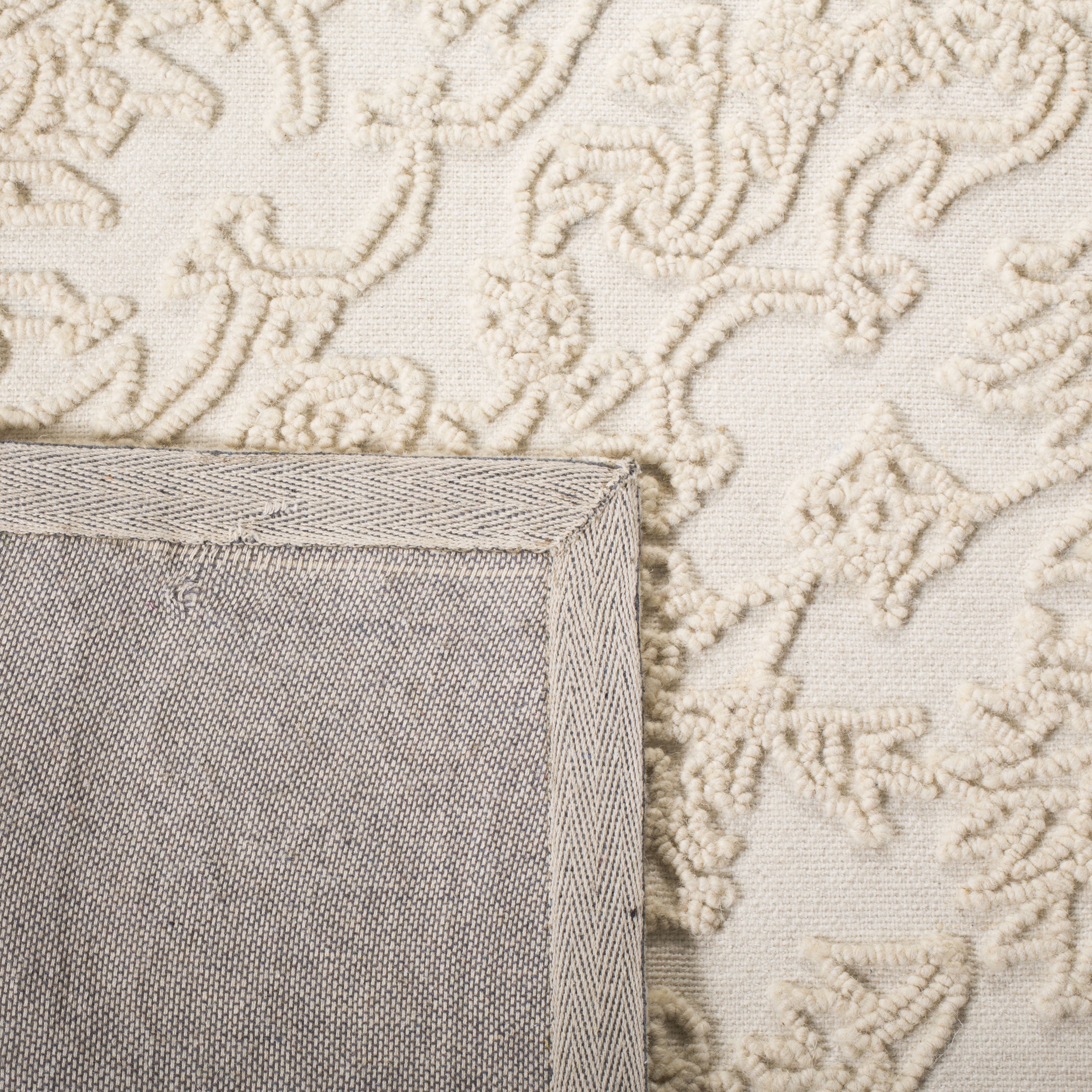 SAFAVIEH Trace Molly Solid Area Rug, Ivory, 6' x 9'