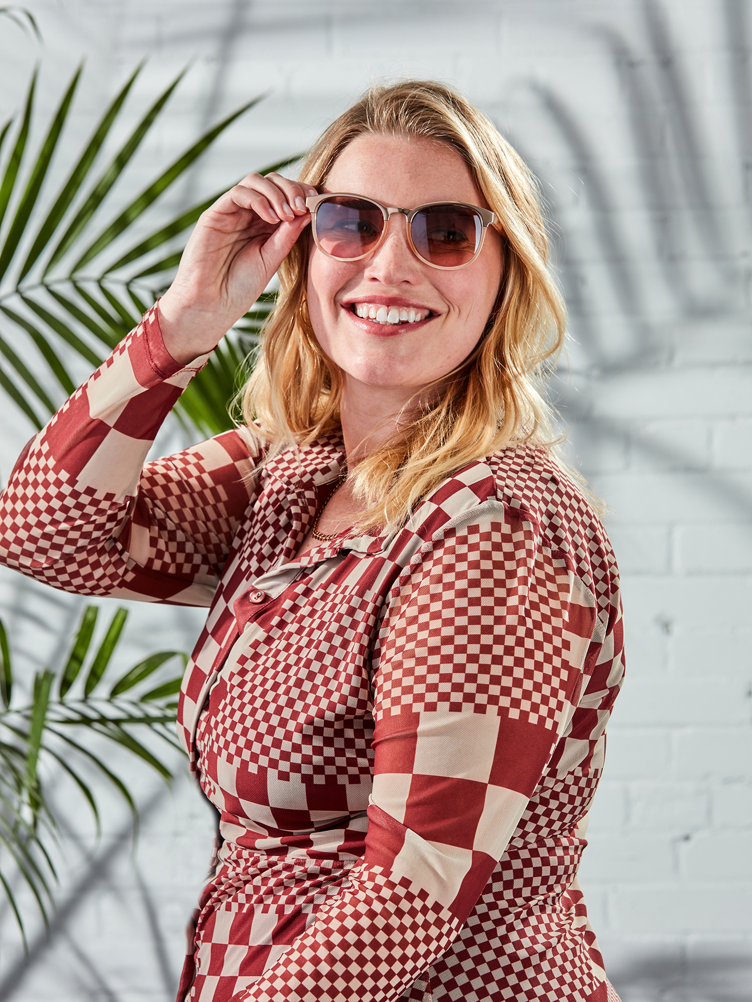 Foster Grant Women's Coquette Fashion Sunglasses, Rose Gold photo 7