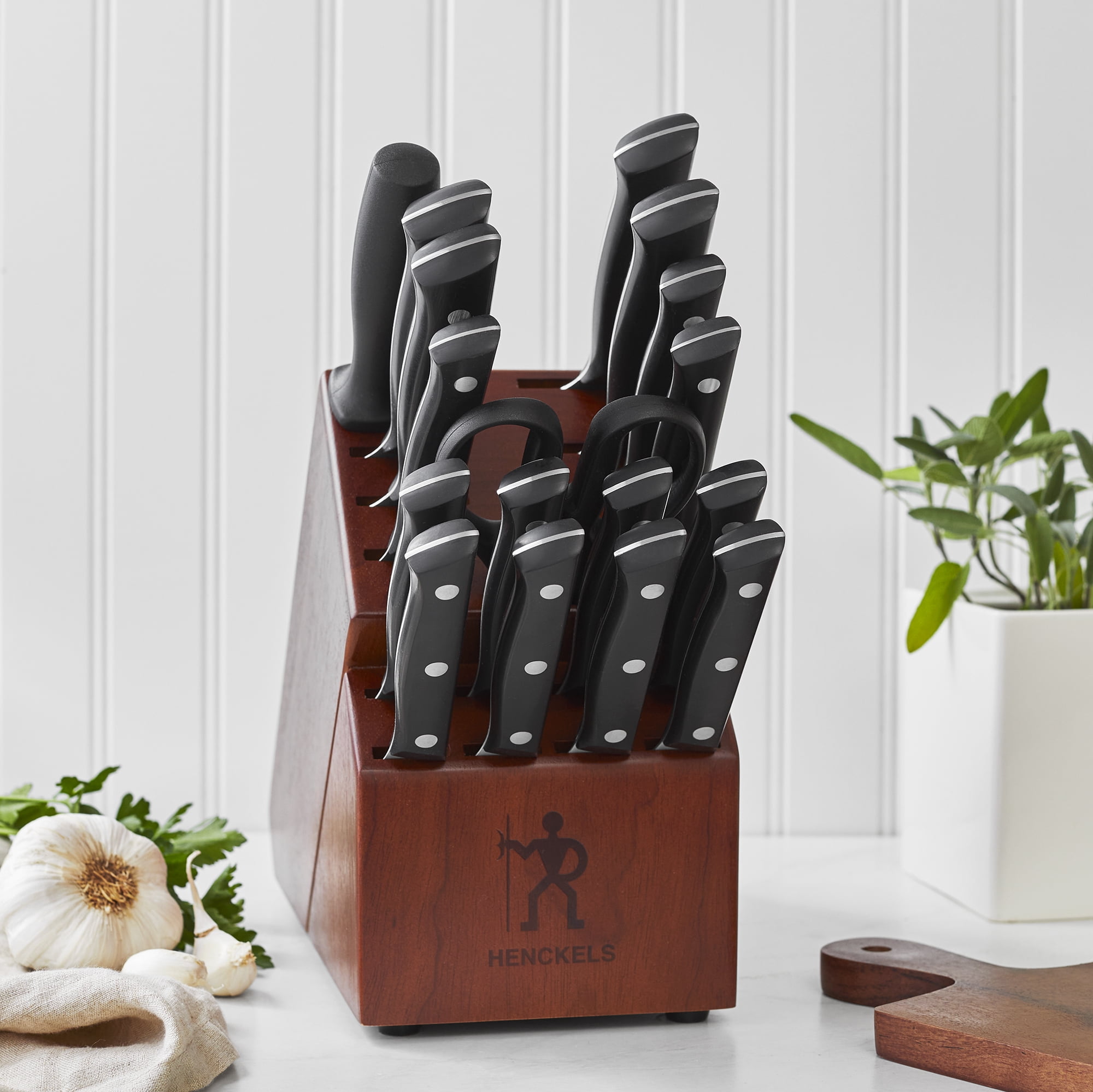 HENCKELS Dynamic 18-pc Knife Block Set
