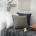 thumbnail image 2 of ZHAOCHENG Juego de 2 fundas de almohada decorativas de lino con flecos, acogedora funda de cojín estilo bohemio con borlas, suave y decorativa para sofá, cama, sala de estar, decoración del hogar, 18, 2 of 5