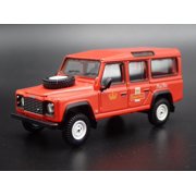 Open Box LAND ROVER DEFENDER 110 ROYAL MAIL POST BUS 1/64 SCALE DIORAMA DIECAST MODEL CAR