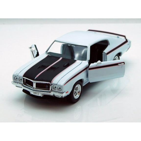 Diecast Car w/Trailer - 1970 Buick GSX, White - Welly 22433 - 1/24 scale Diecast Model Toy Car (Brand New, but NOT IN BOX)
