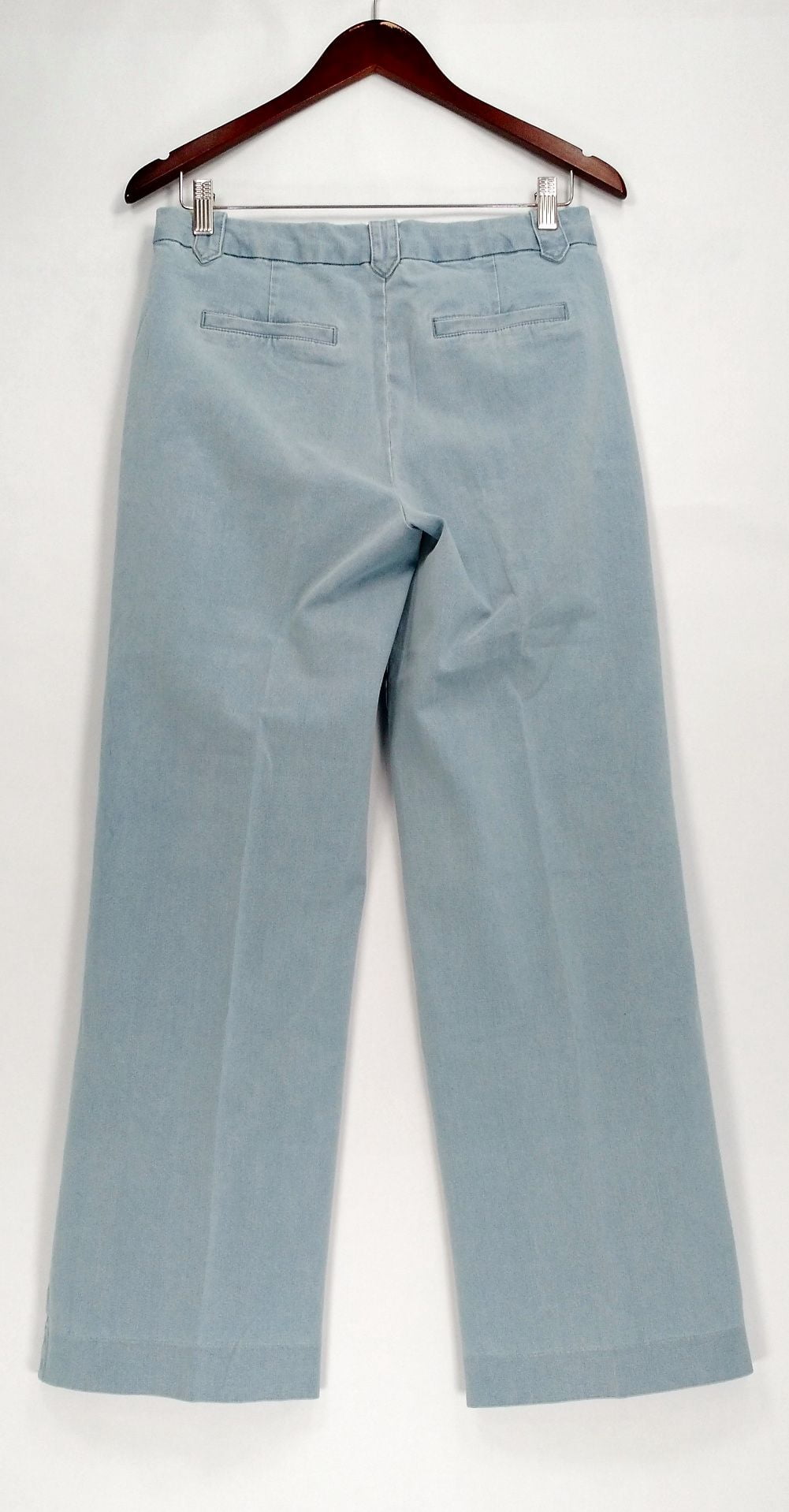 live in jeans price