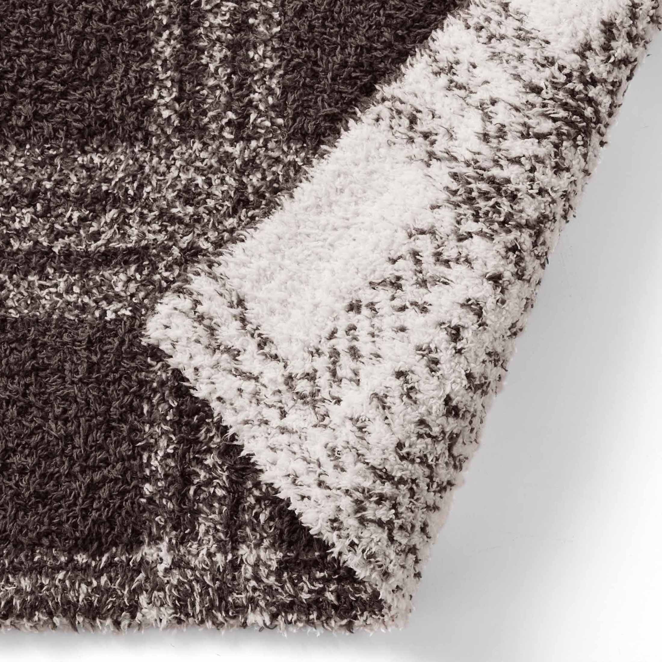 Better Homes & Gardens Soft Cozy Knit Oversize Couch Throw Blanket, Plaid
