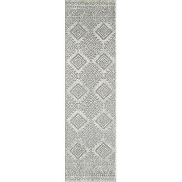 7' x 9' Ivory or Grey Geometric Diamonds Indoor Area Rug