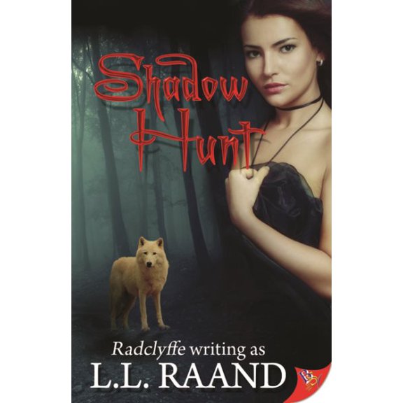 Pre-Owned Shadow Hunt (Paperback) 9781626393264