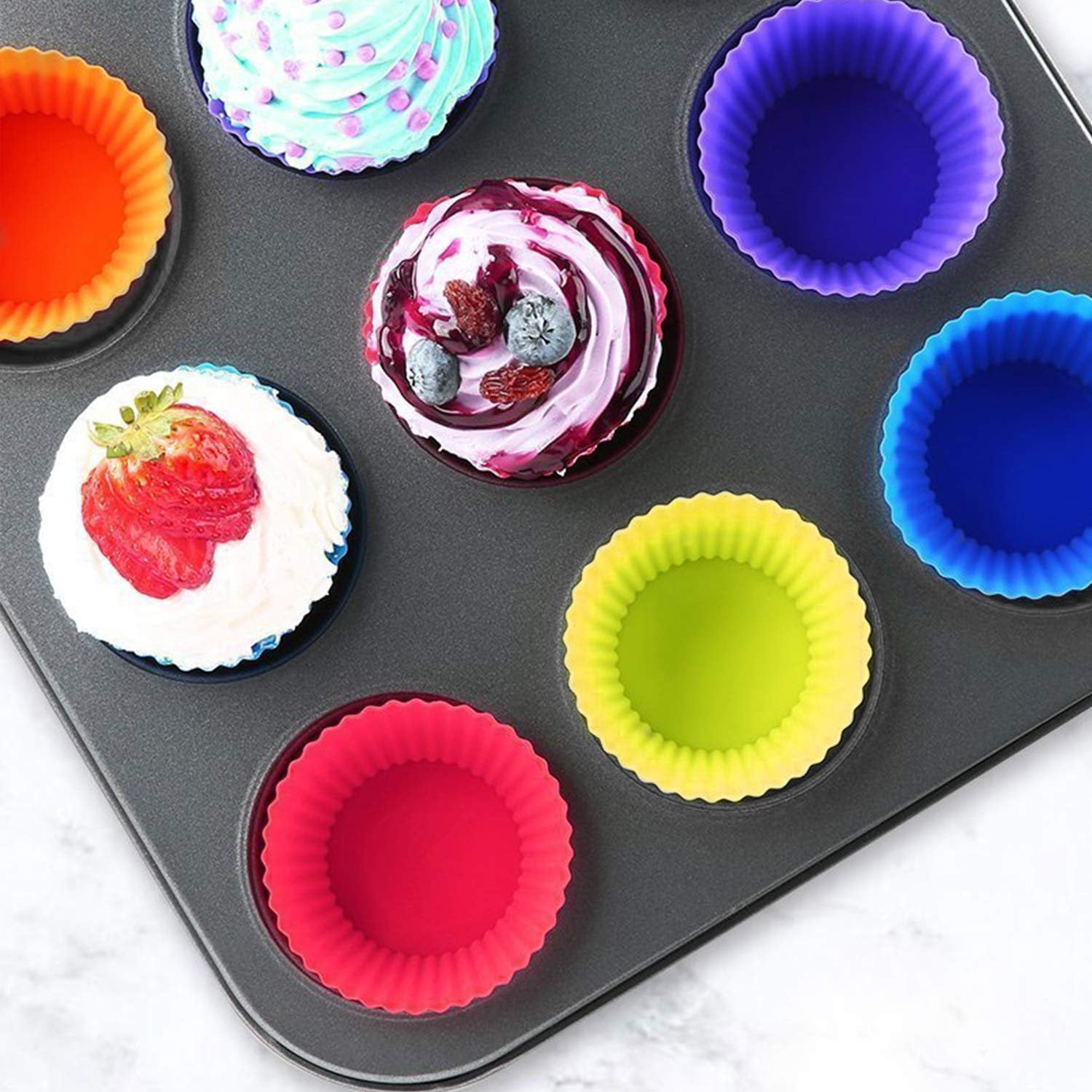 Freshware Silicone Cupcake Liners / Baking Cups - 12-Pack Muffin Molds,  Flower, Red and Black Colors