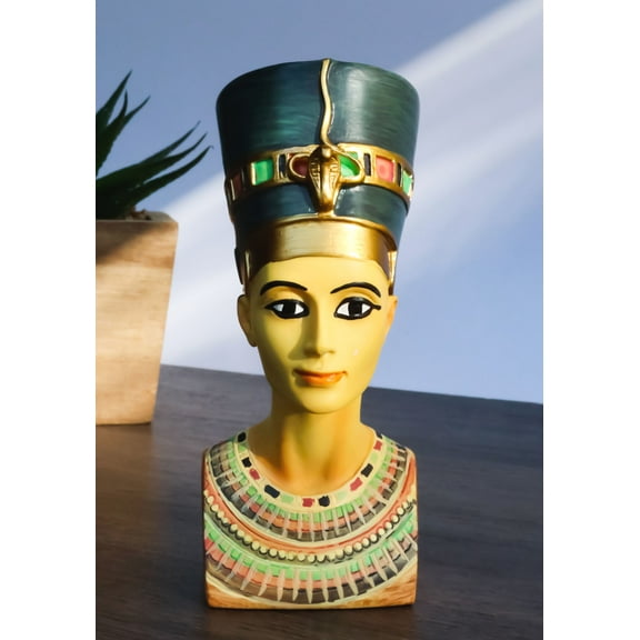 Ancient Egyptian Goddess Beautiful Queen Nefertiti Bust Mini Figurine 4.25"H