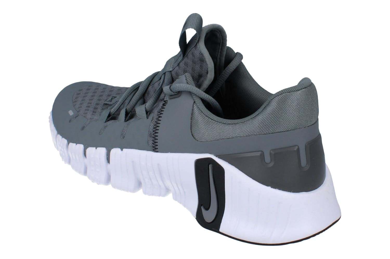 Nike Men's Low-Top Sneakers, Smoke Grey Smoke Grey Iron Grey Black, 8