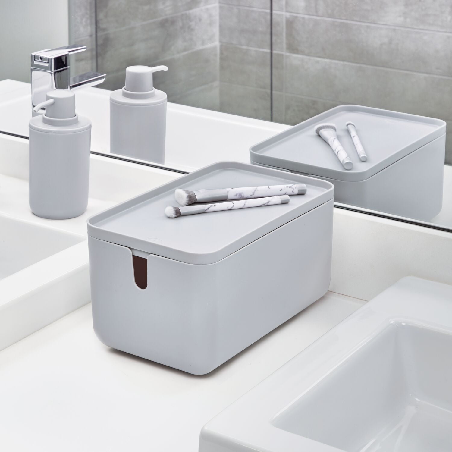  iDesign Cade Bathroom Accessories, 15.5 cm x 13.1 cm x 13.7 cm,  Soft Aqua : Home & Kitchen