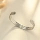 thumbnail image 4 of Brazalete Conmemorativo De Acero Inoxidable Con Ondas Grabadas, Brazalete Inspirador, Regalo De Joyería ANGGREK  Otros, 4 of 5