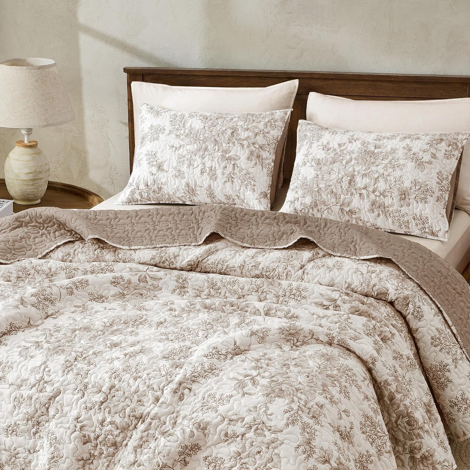Taupe Floral Cotton Queen Quilt Set 3-Piece