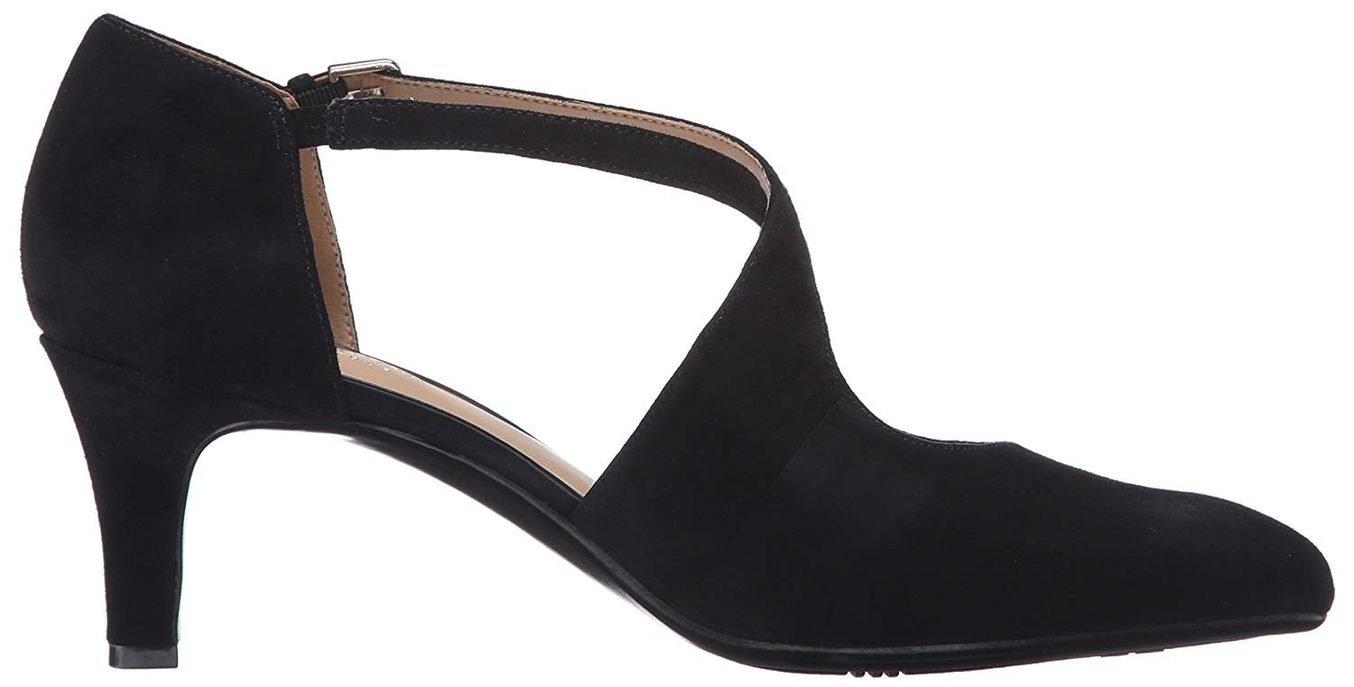 naturalizer okira crisscross pump