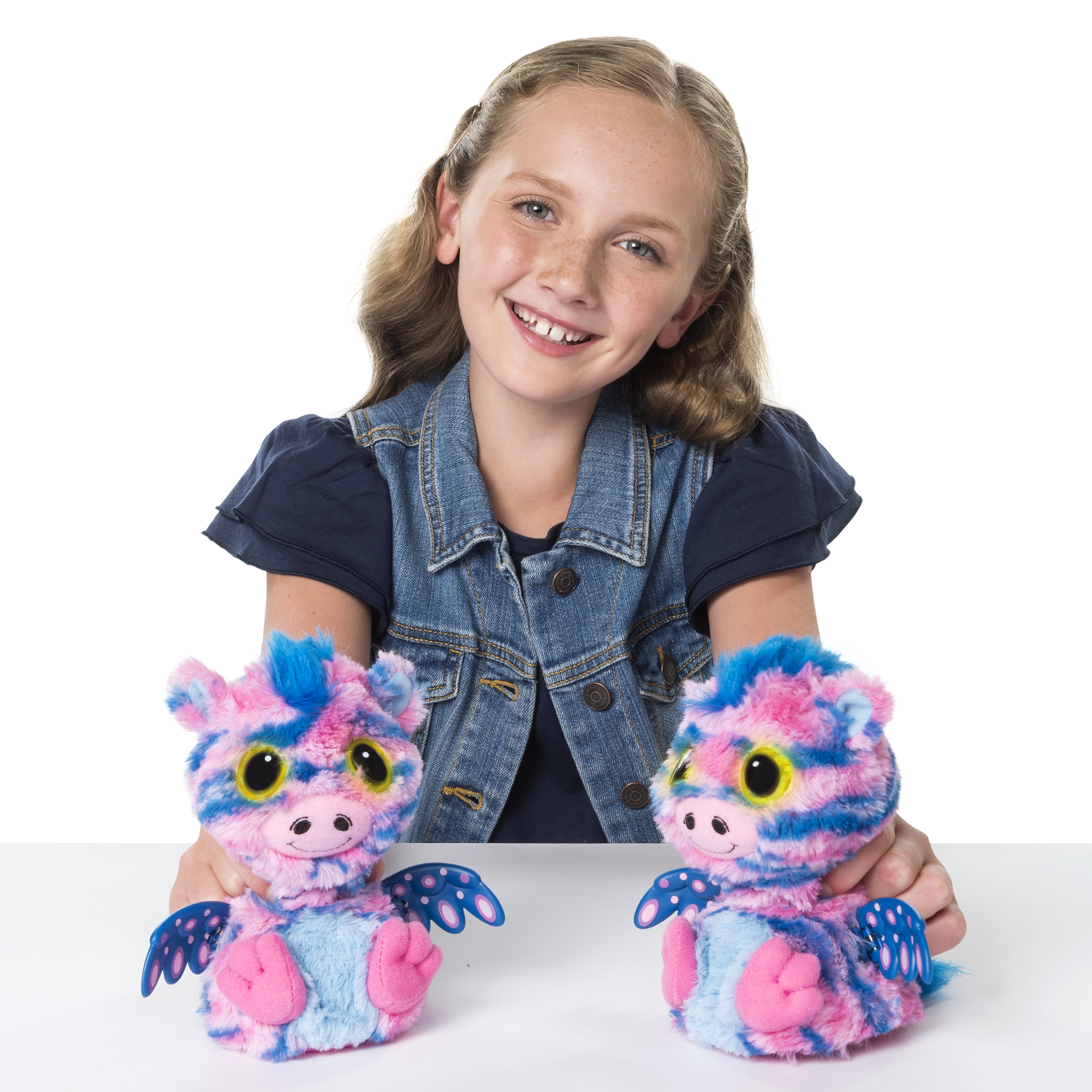 Hatchimals Surprise ? Zuffin ? Hatching Egg with Surprise Twin Interactive Hatchimal Creatures and Bracelet Accessory by Spin Master, Available Exclusively at Walmart - image 5 of 8