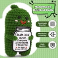 thumbnail image 3 of Muñeca romántica hecha a mano a ganchillo con forma de regalo con la palabra «Te quiero», 3 of 7
