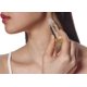 thumbnail image 5 of Aceite de perfume Malin + Goetz Strawberry, 9 ml, vegano, libre de crueldad animal, 5 of 7