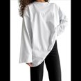 thumbnail image 2 of Camisetas de Larga con Cuello Redondo Extragrande para Mujer, Blusas Básicas de Otoño, Ropa Informal de Entrenamiento Y2K. S, 2 of 8