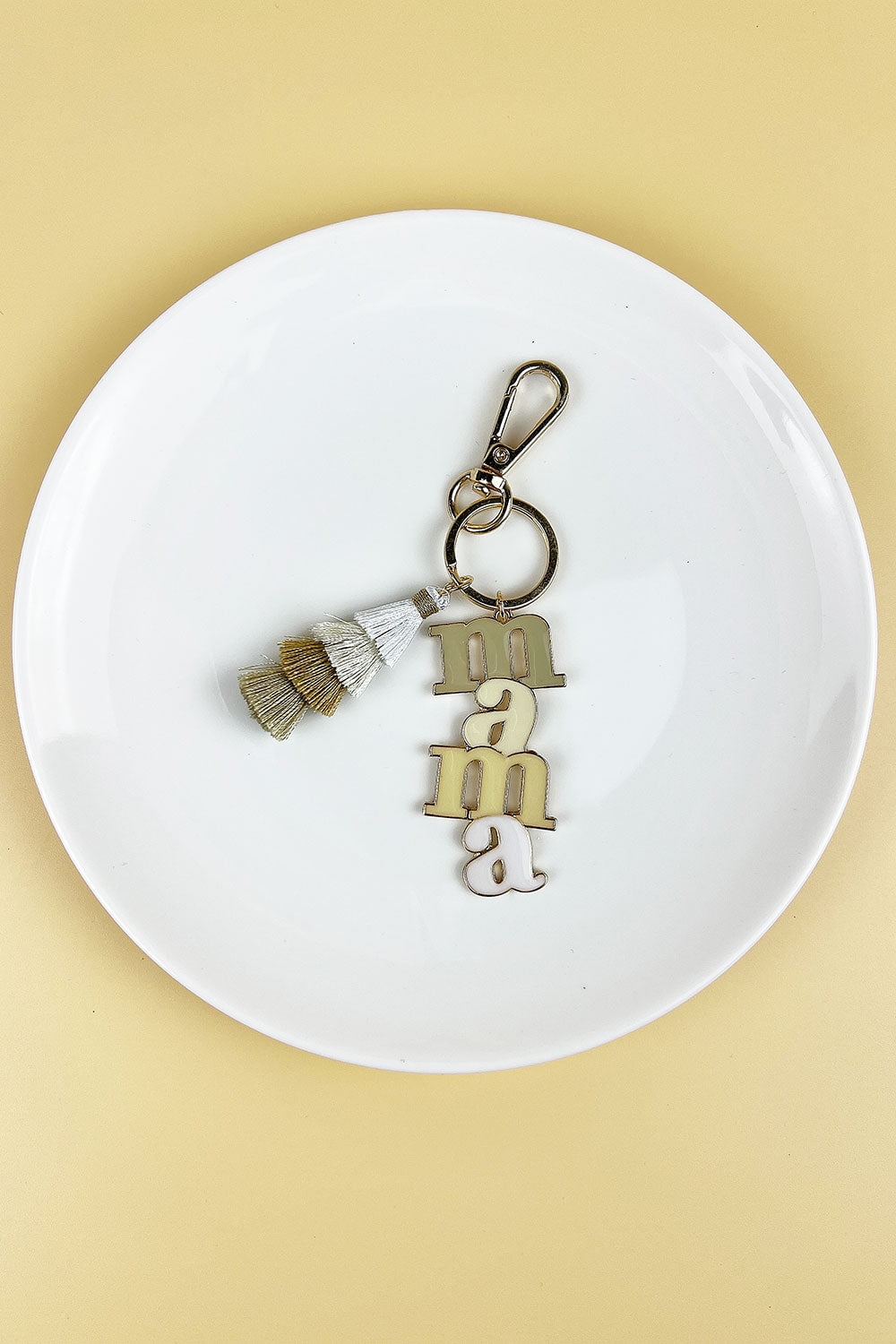 2.5" ENAMEL COLORED"MAMA" WITH KEYCHAIN