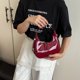 thumbnail image 2 of Bolso de mano francés de charol de alta calidad para mujer, bolso bandolera versátil de estilo nicho, estilo verano 2025, 2 of 5