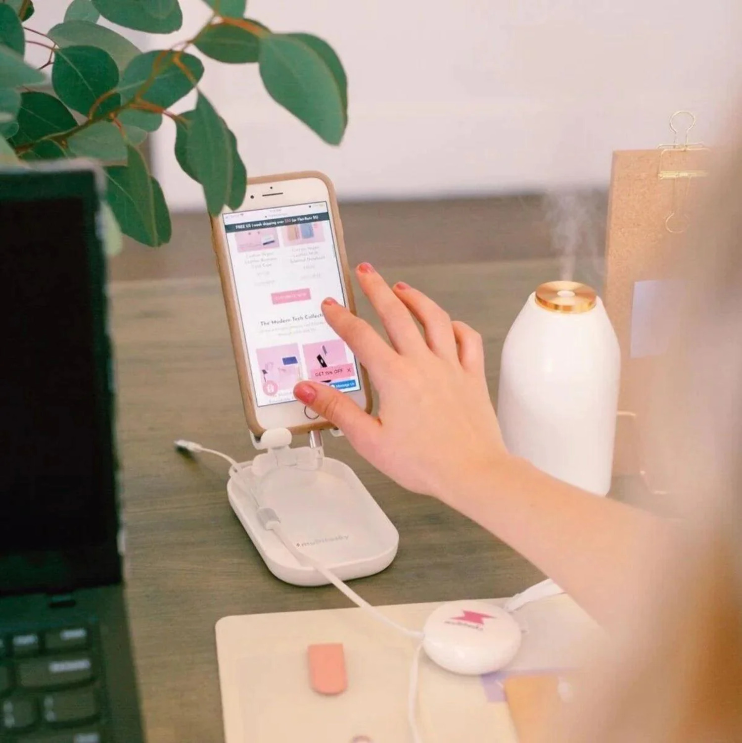 Multitasky Deluxe Phone Holder with Charging Pad - White