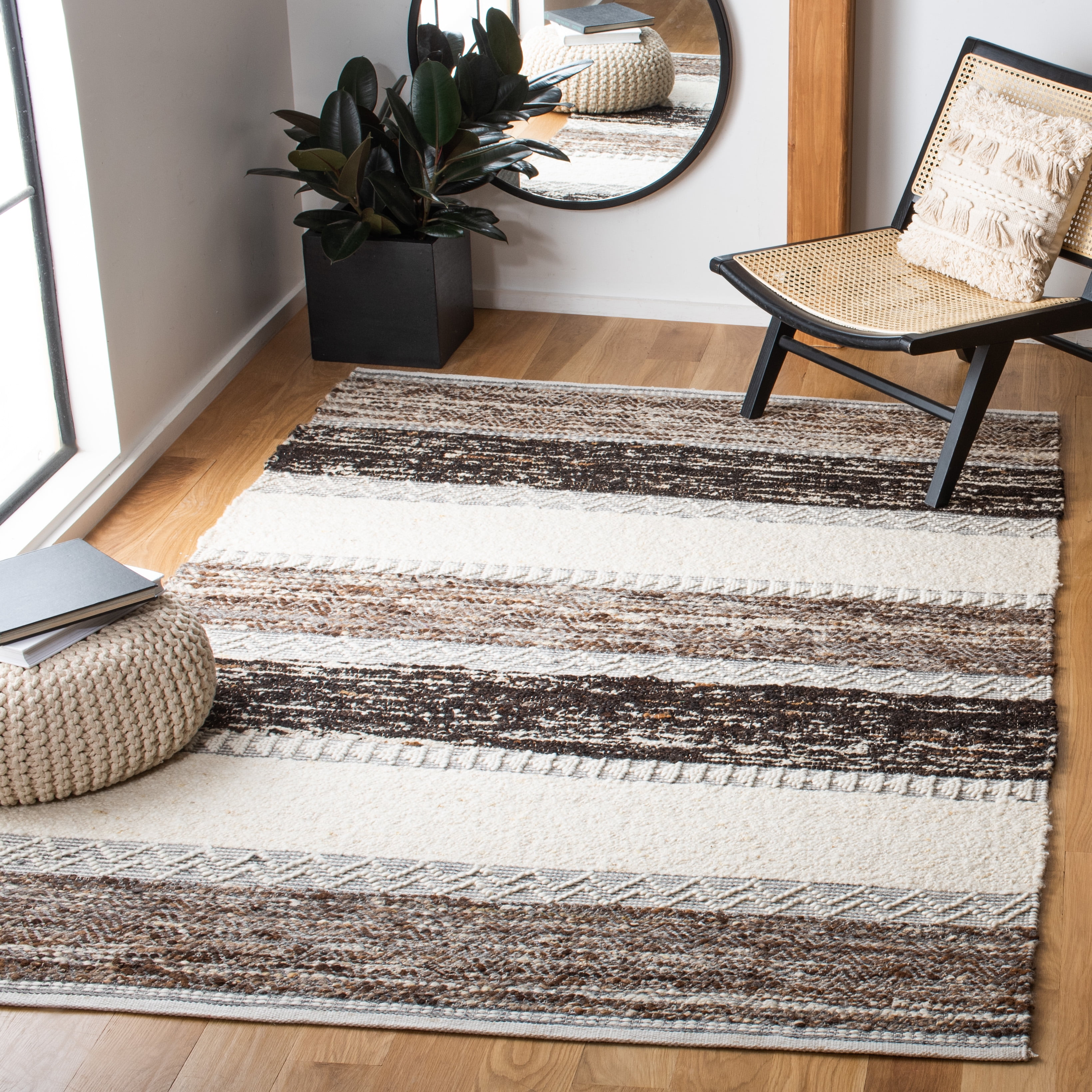 SAFAVIEH Natura Roman Striped Area Rug, Brown/Ivory, 6' x 6' Square