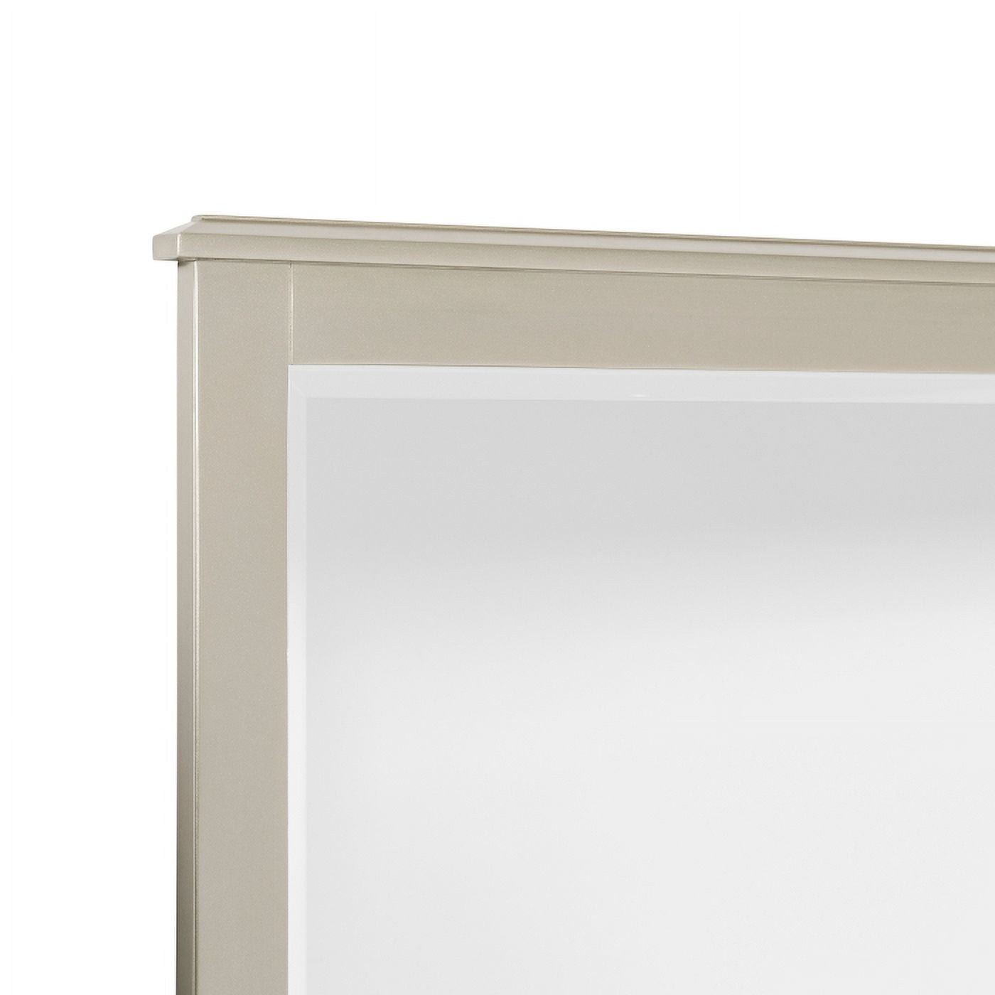 Juliette Collection Iconic Glamour with Silver-Finished Mirror Frame