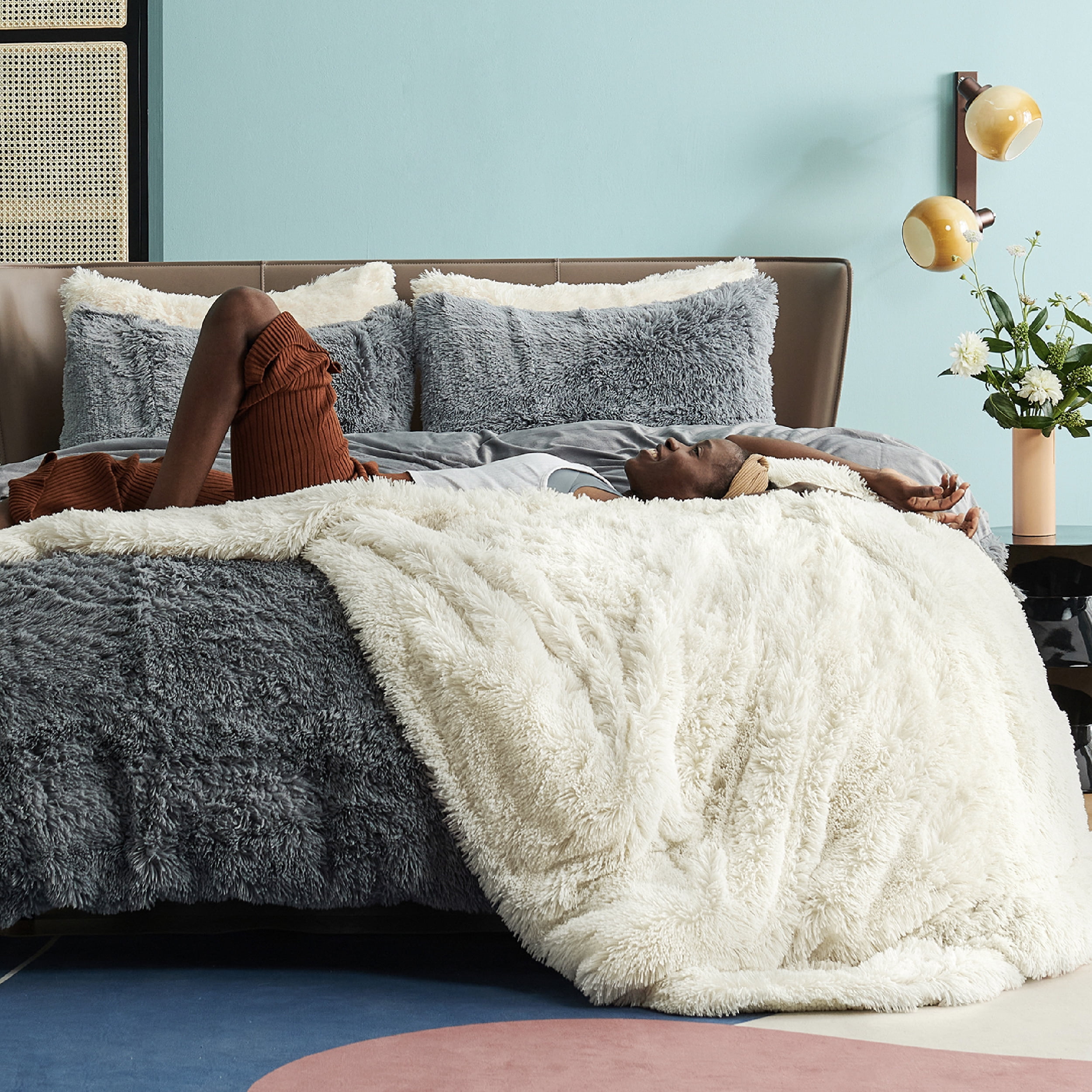 Bedsure Faux Fur Twin Blanket Cream – Fluffy Blankets u0026 Throws Shaggy Faux  Fur Blanket, 60x80 Inches - Walmart.com